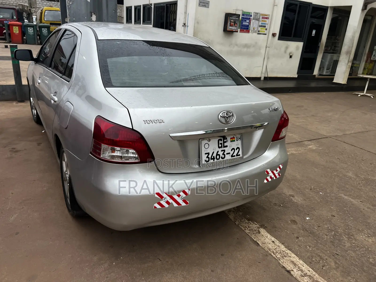 Toyota Yaris 2012 Silver