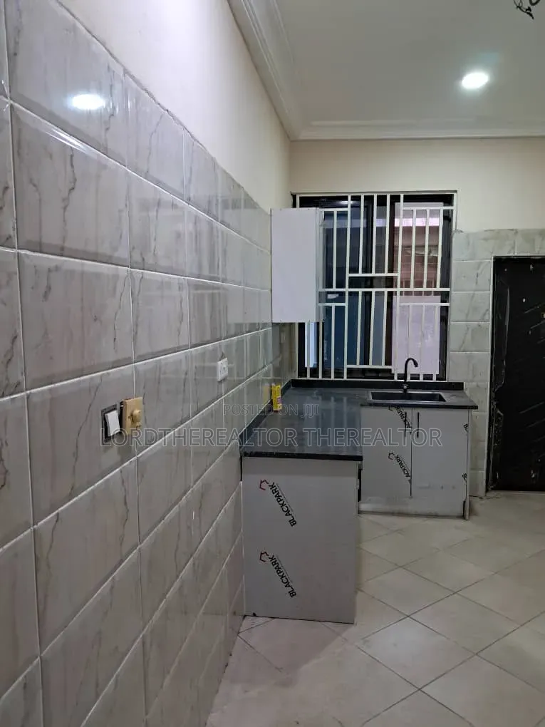 3bdrm Apartment in Ghana Flag for rent
