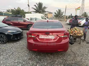 Hyundai Elantra 2010 Red