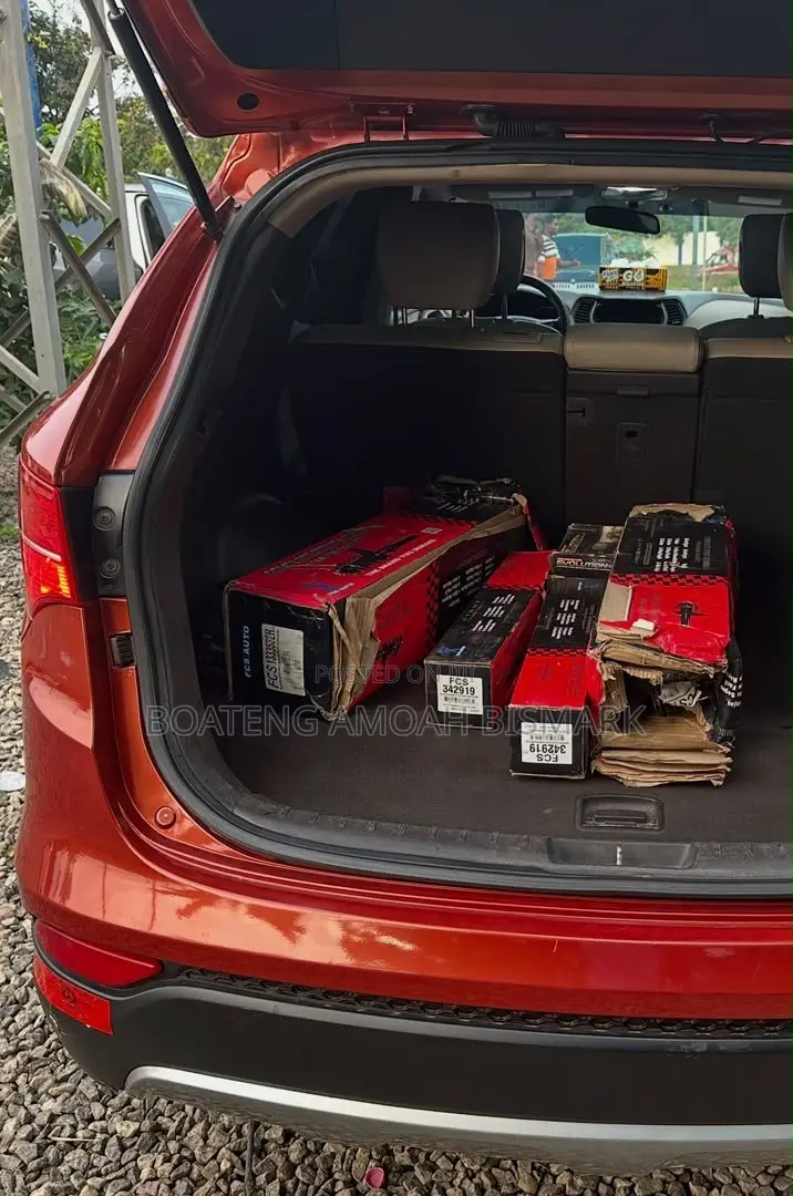 Hyundai Santa Fe 2015 Orange