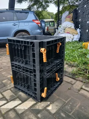 Pillar Mould