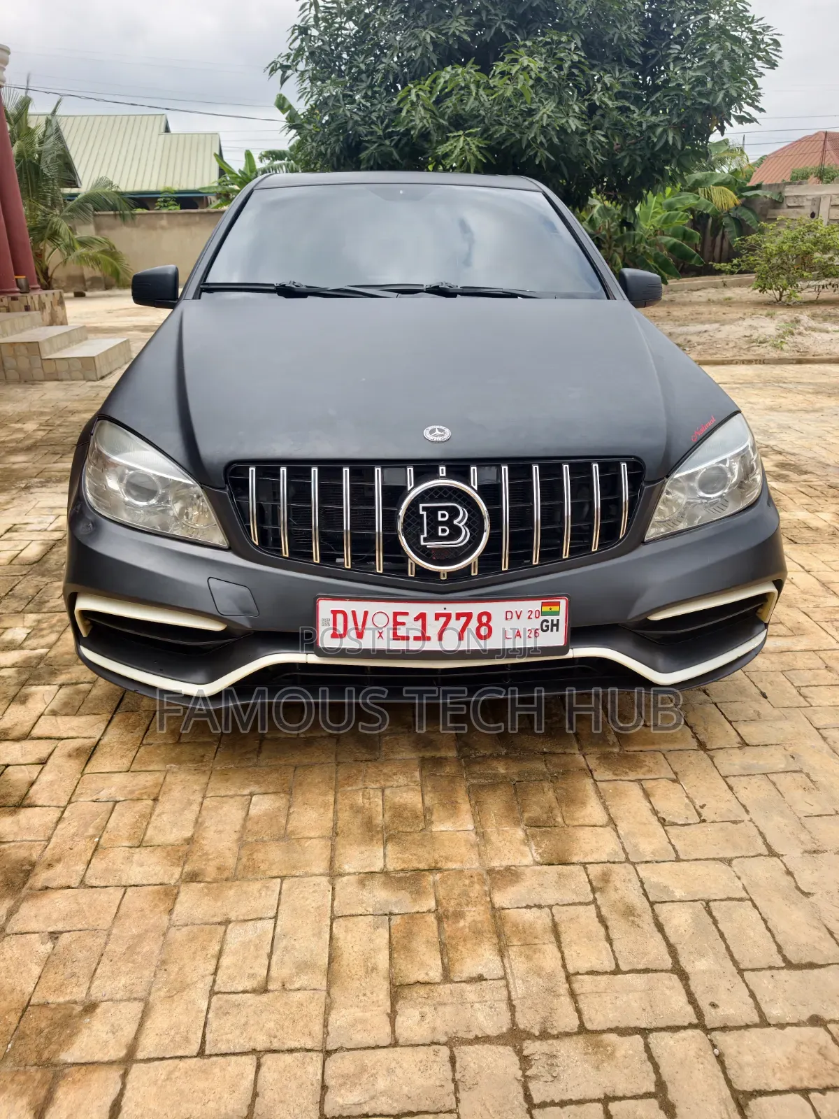 Mercedes-Benz C300 Sport Sedan RWD (3.0L 6cyl 6M) 2011 Matt Black