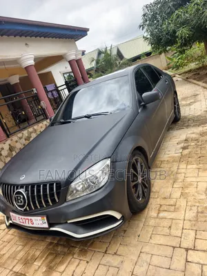 Mercedes-Benz C300 Sport Sedan RWD (3.0L 6cyl 6M) 2011 Matt Black