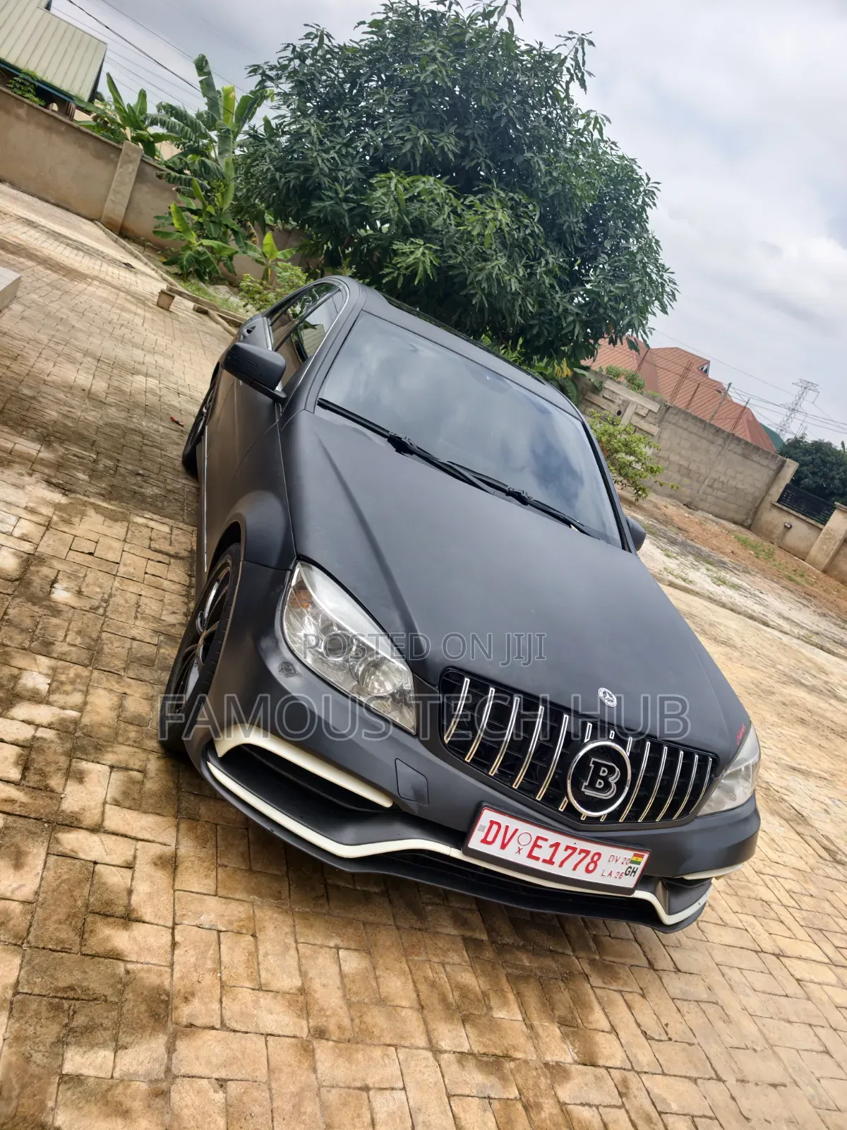 Mercedes-Benz C300 Sport Sedan RWD (3.0L 6cyl 6M) 2011 Matt Black