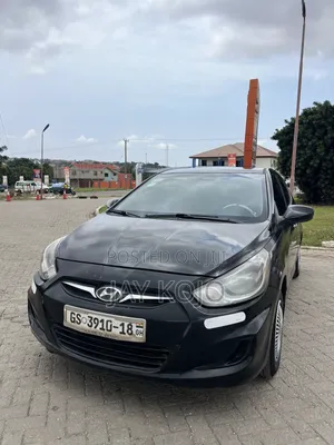 Hyundai Accent 2013 Black