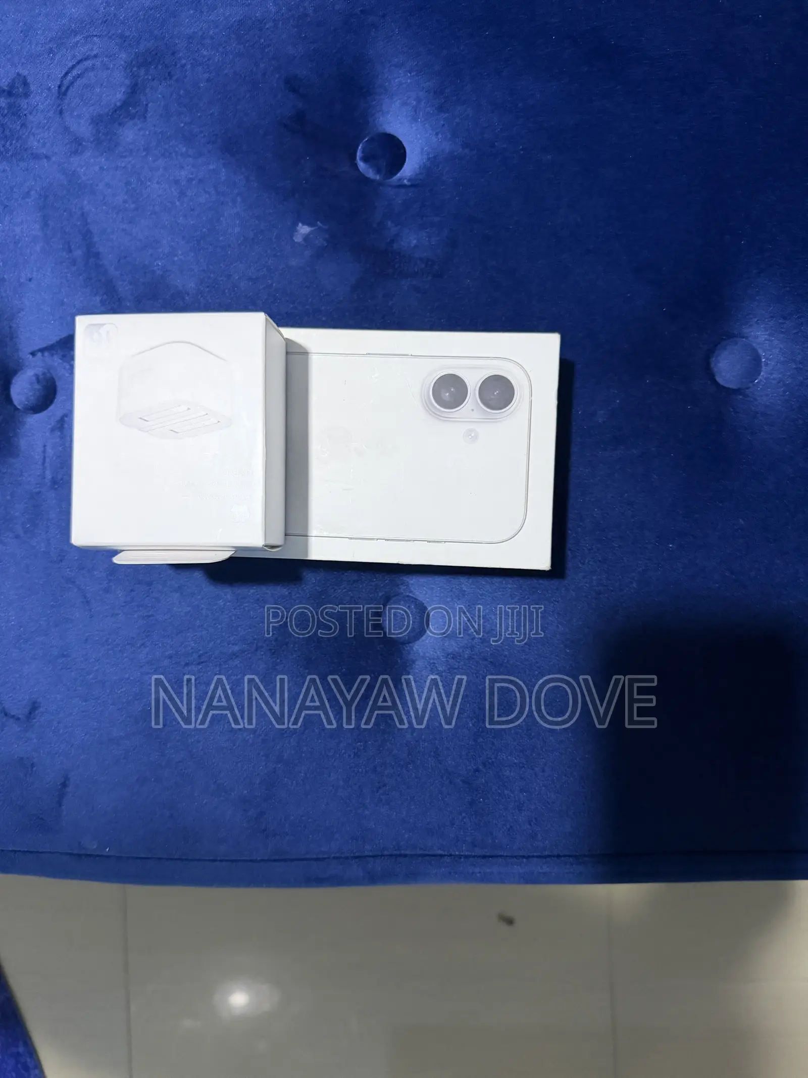 New Apple iPhone 17 256 GB White