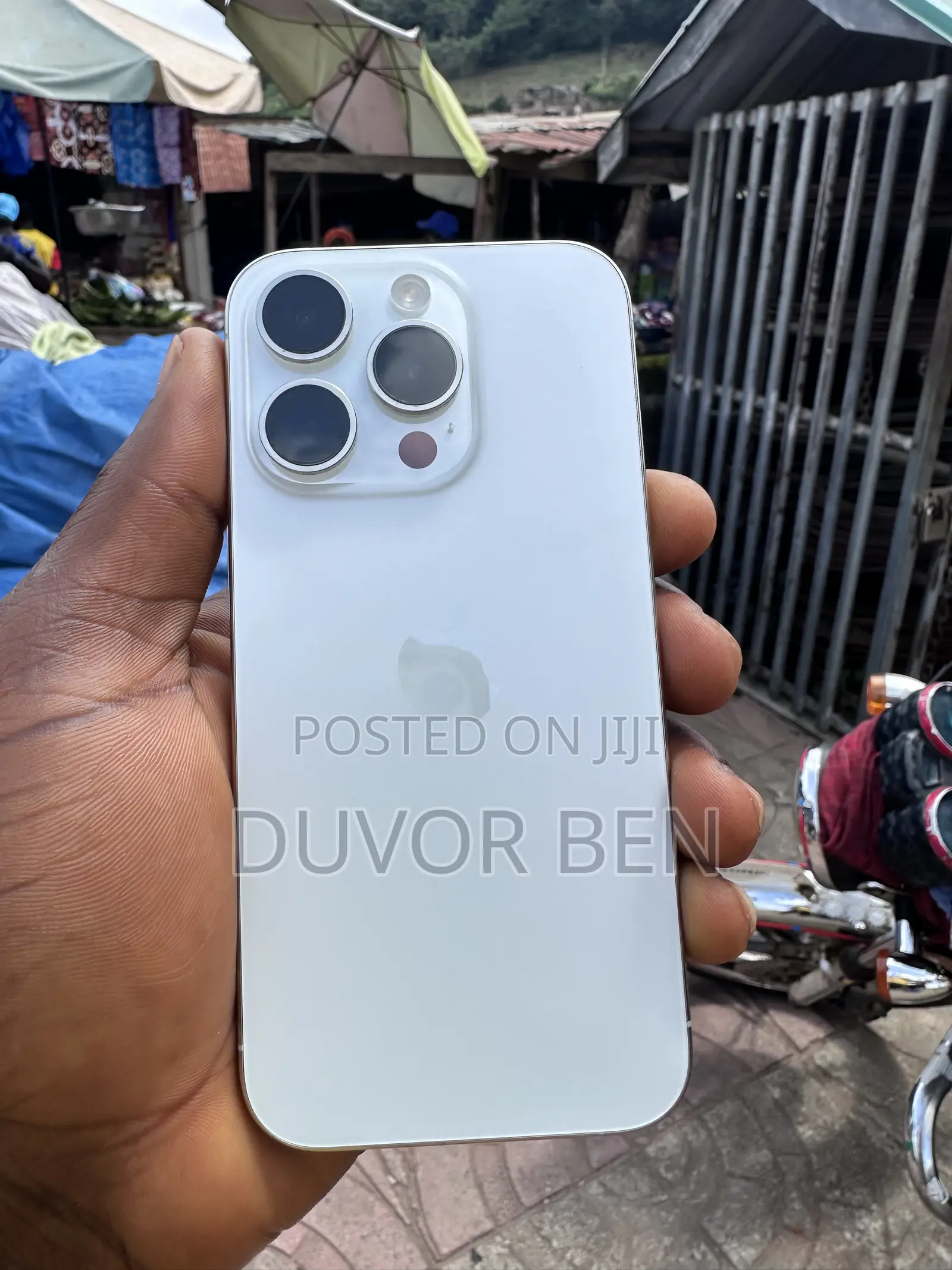 Apple iPhone 15 Pro 128 GB White