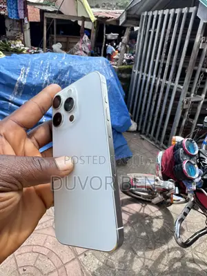 Apple iPhone 15 Pro 128 GB White
