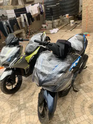 Yamaha Aerox 2025 Black