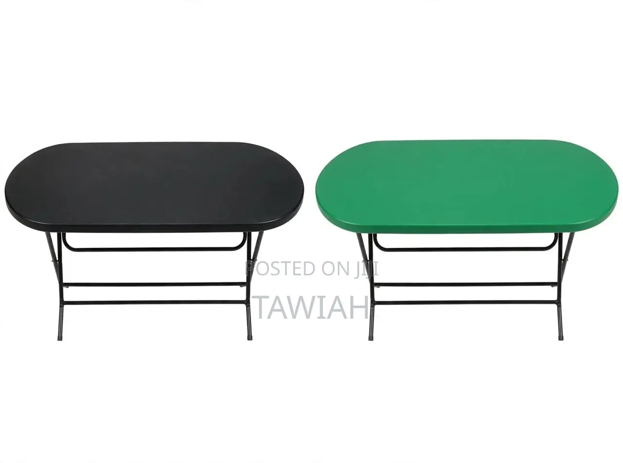 4 Seater Plastic Table