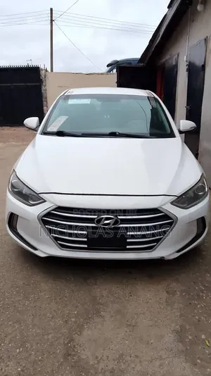Hyundai Elantra 2017 White