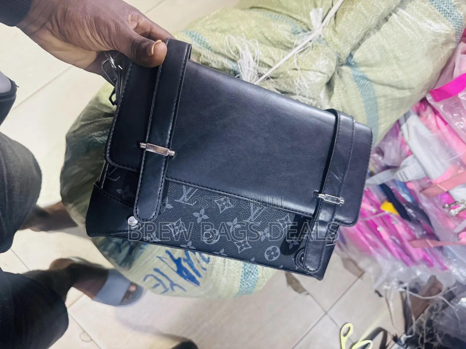 Premium Quality Louis Vuitton Leather Sidebag and Spacious.