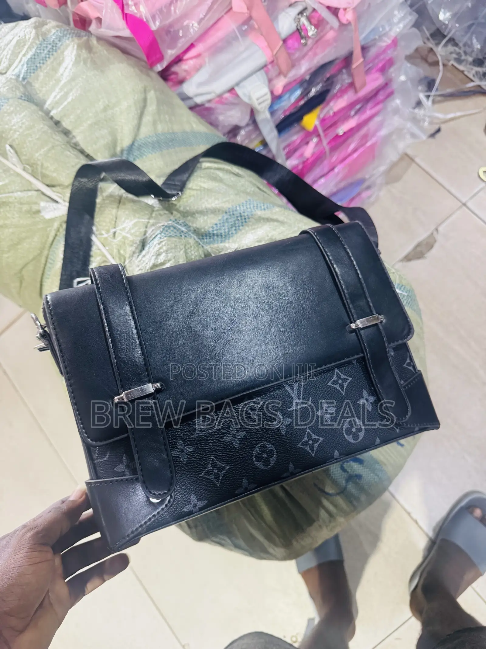 Premium Quality Louis Vuitton Leather Sidebag and Spacious.