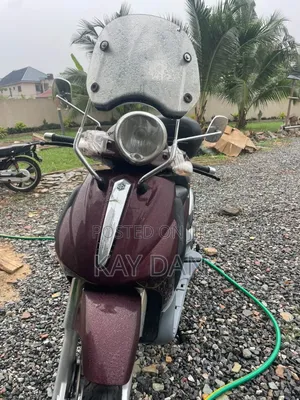 Piaggio Scooter 2012 Red