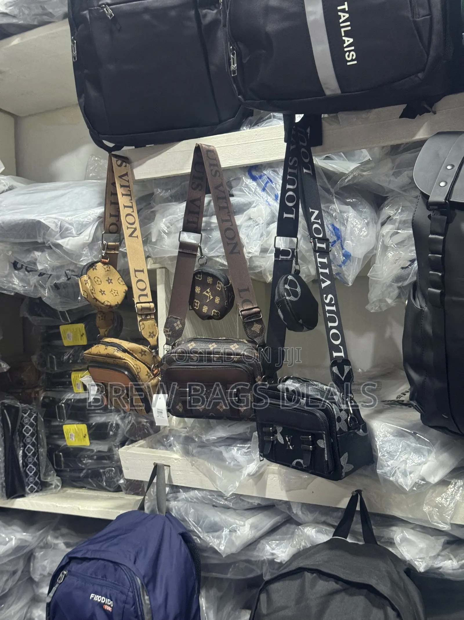 Premium Quality Mini LV Sidebag With Mini Purse Thick Texture Bag.