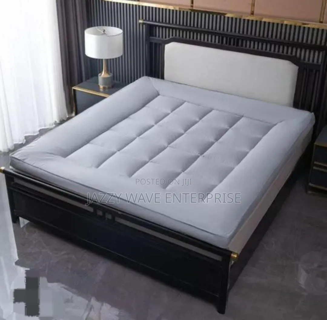 Queen Size Mattress Topper
