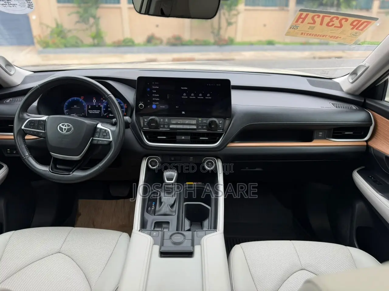 Toyota Grand Highlander Limited AWD 2024