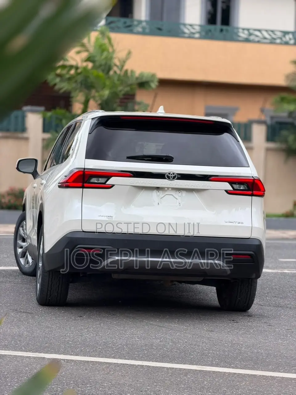 Toyota Grand Highlander Limited AWD 2024