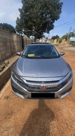 Honda Civic Touring 4dr Sedan (1.5L 4cyl) 2017 Silver