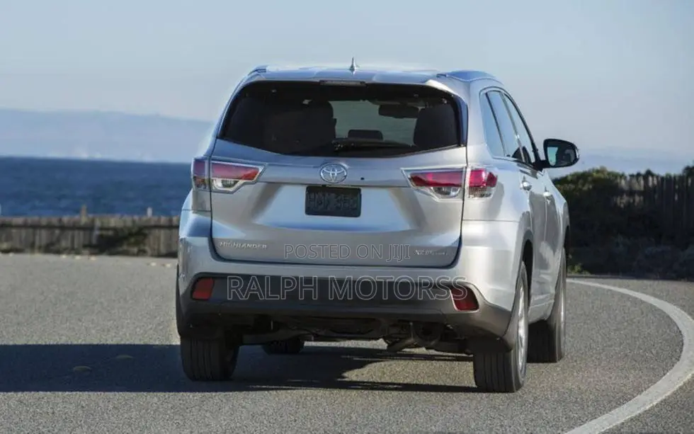 Toyota Highlander 2014-2016 Taillight Set