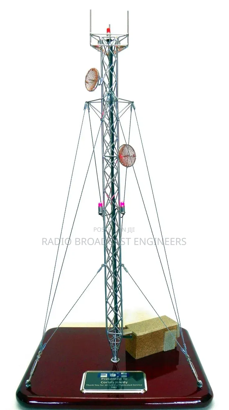 Telecommunications/ Broadcasting Tower/ Engineers, Ragers/Builders
