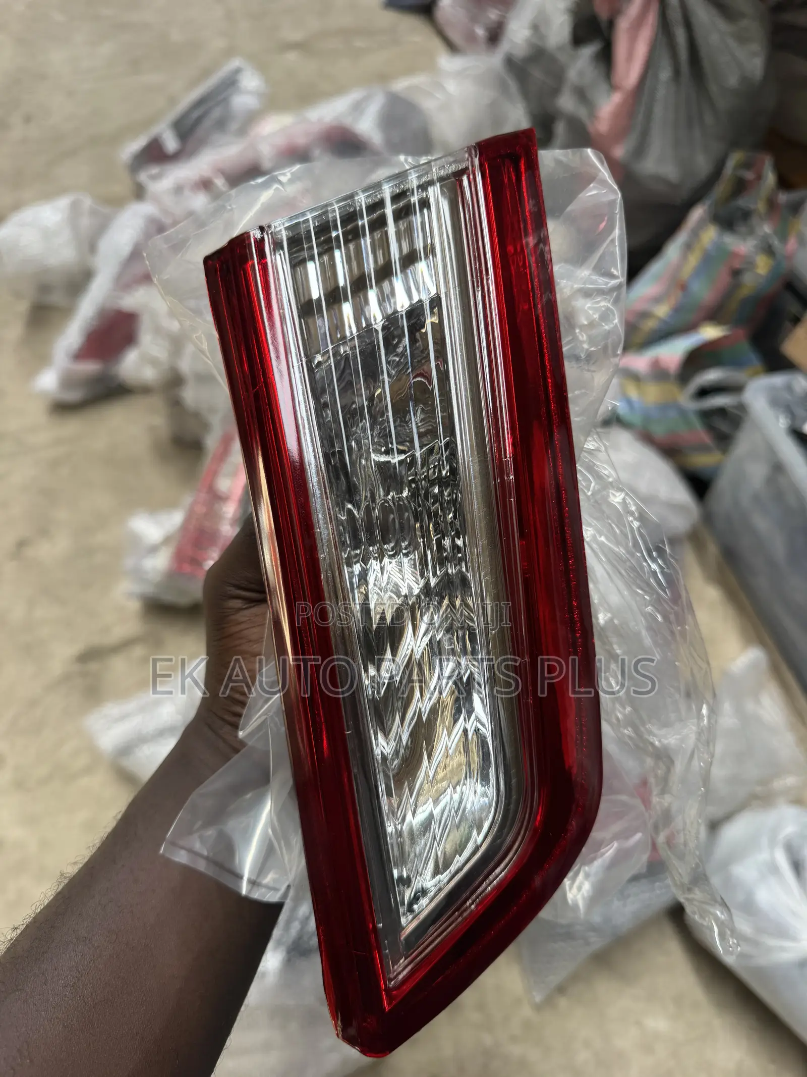 Toyota Camry Spider Boot Light 2012 2013 2014