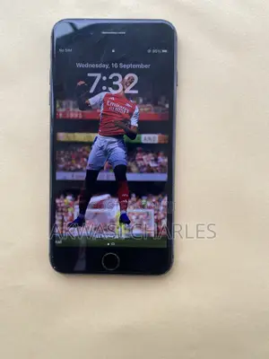 Apple iPhone 8 Plus 64 GB Black