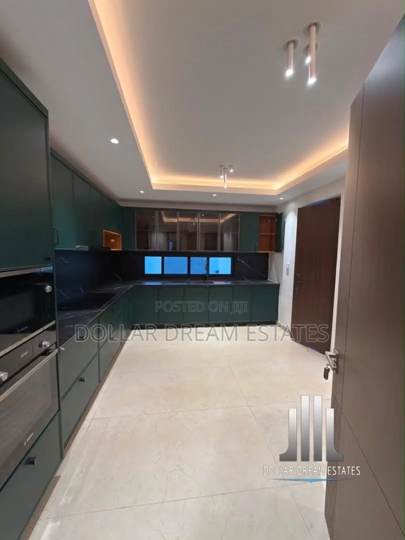 4bdrm House in East Legon for sale