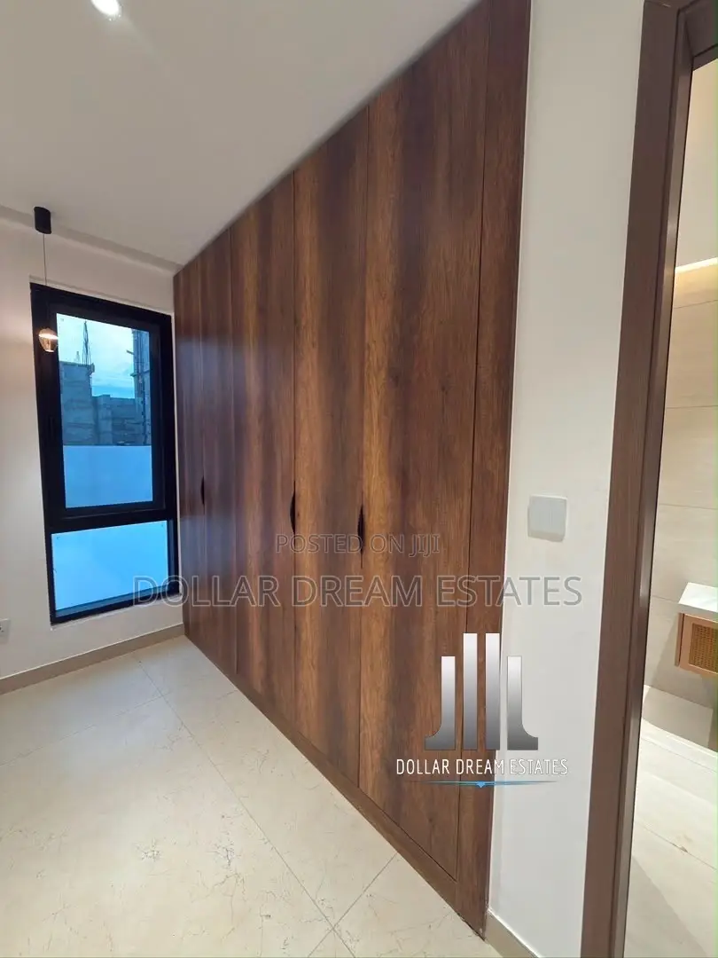 4bdrm House in East Legon for sale