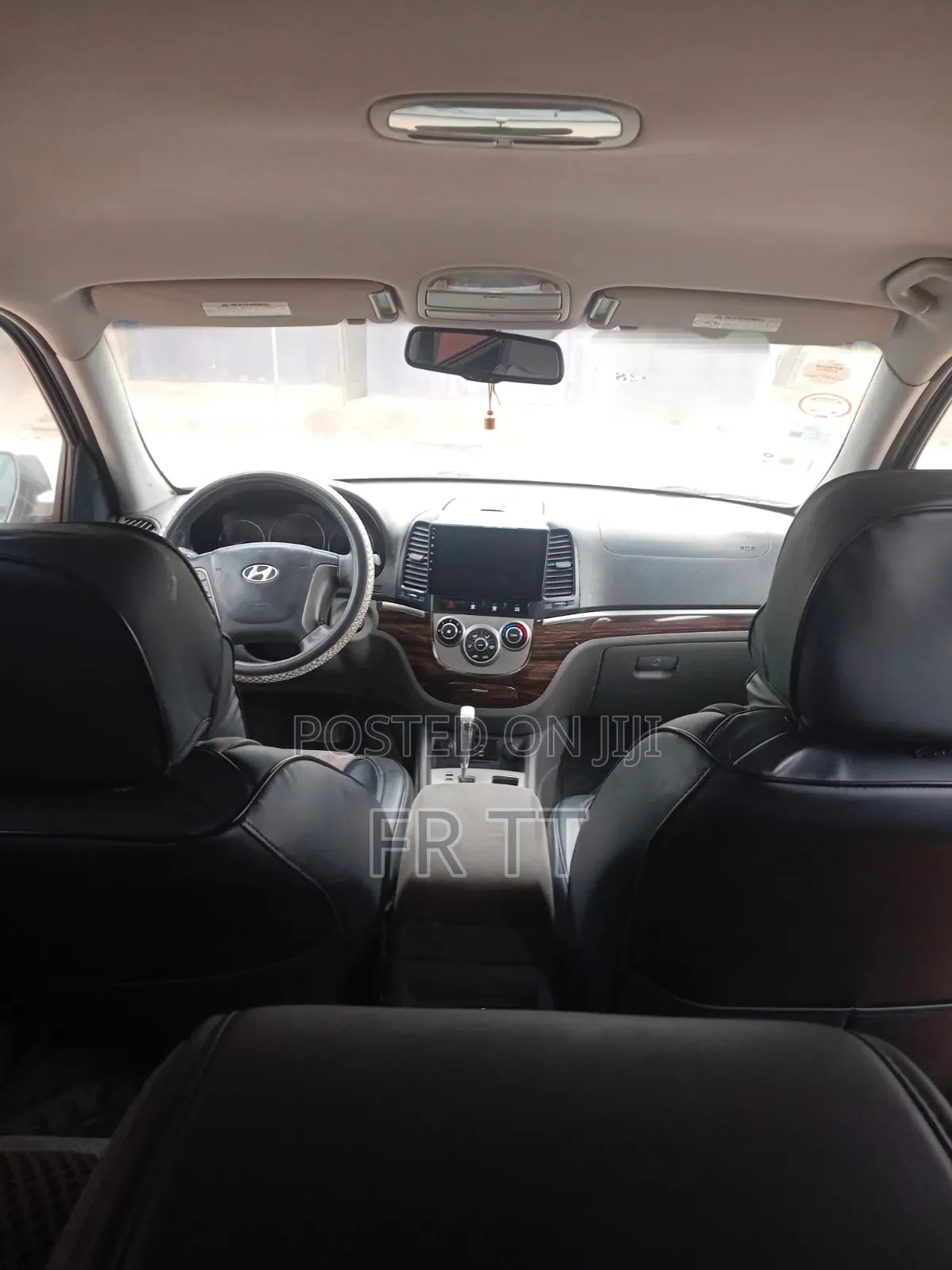 Hyundai Santa Fe 2010 Gray