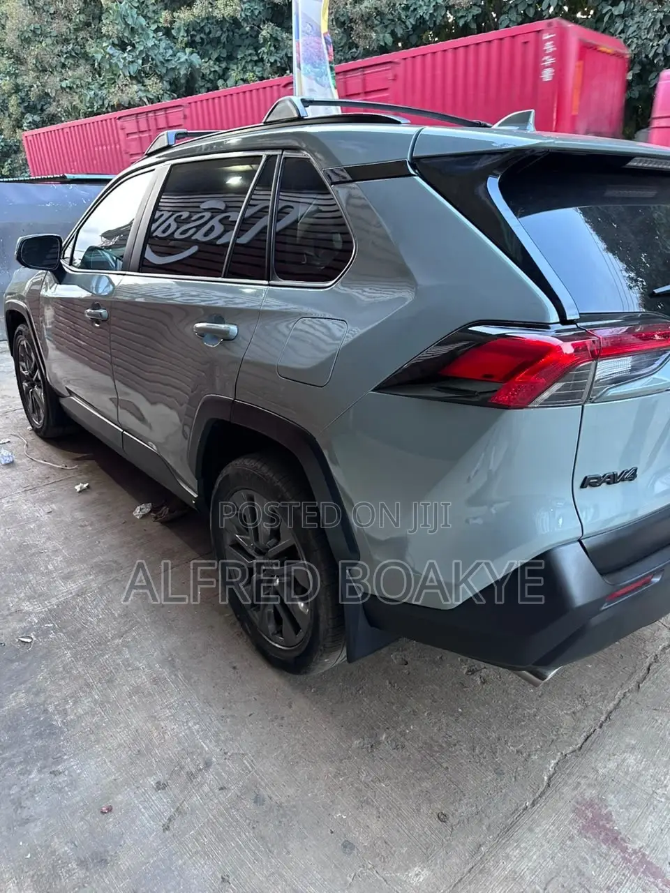 Toyota RAV4 XLE Premium AWD 2020 Gray
