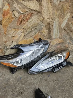 Nissan Altima Headlight 2018