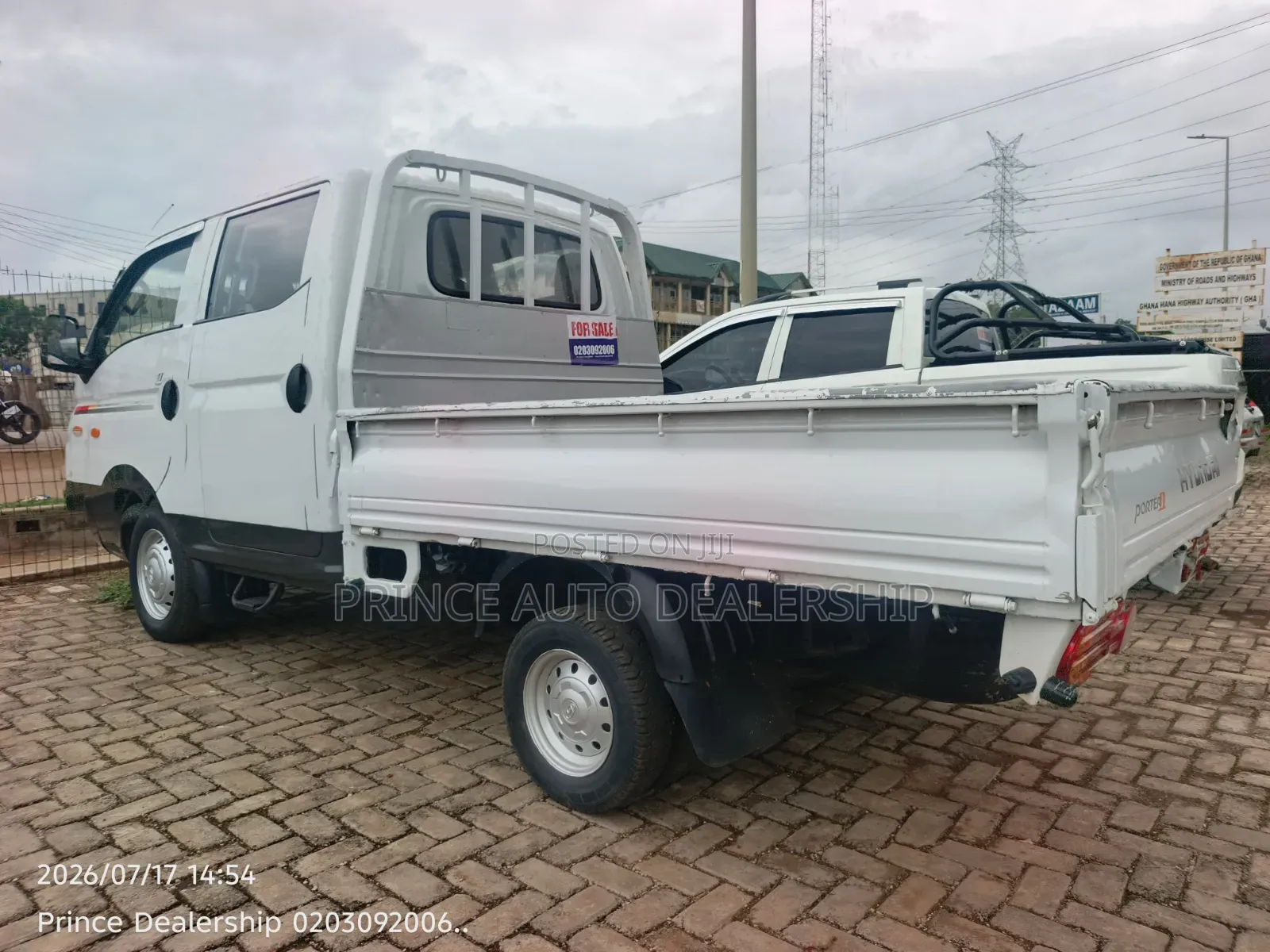 Hyundai Porter || 2010 White