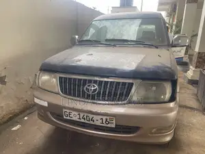 Toyota Condor 2003 Blue