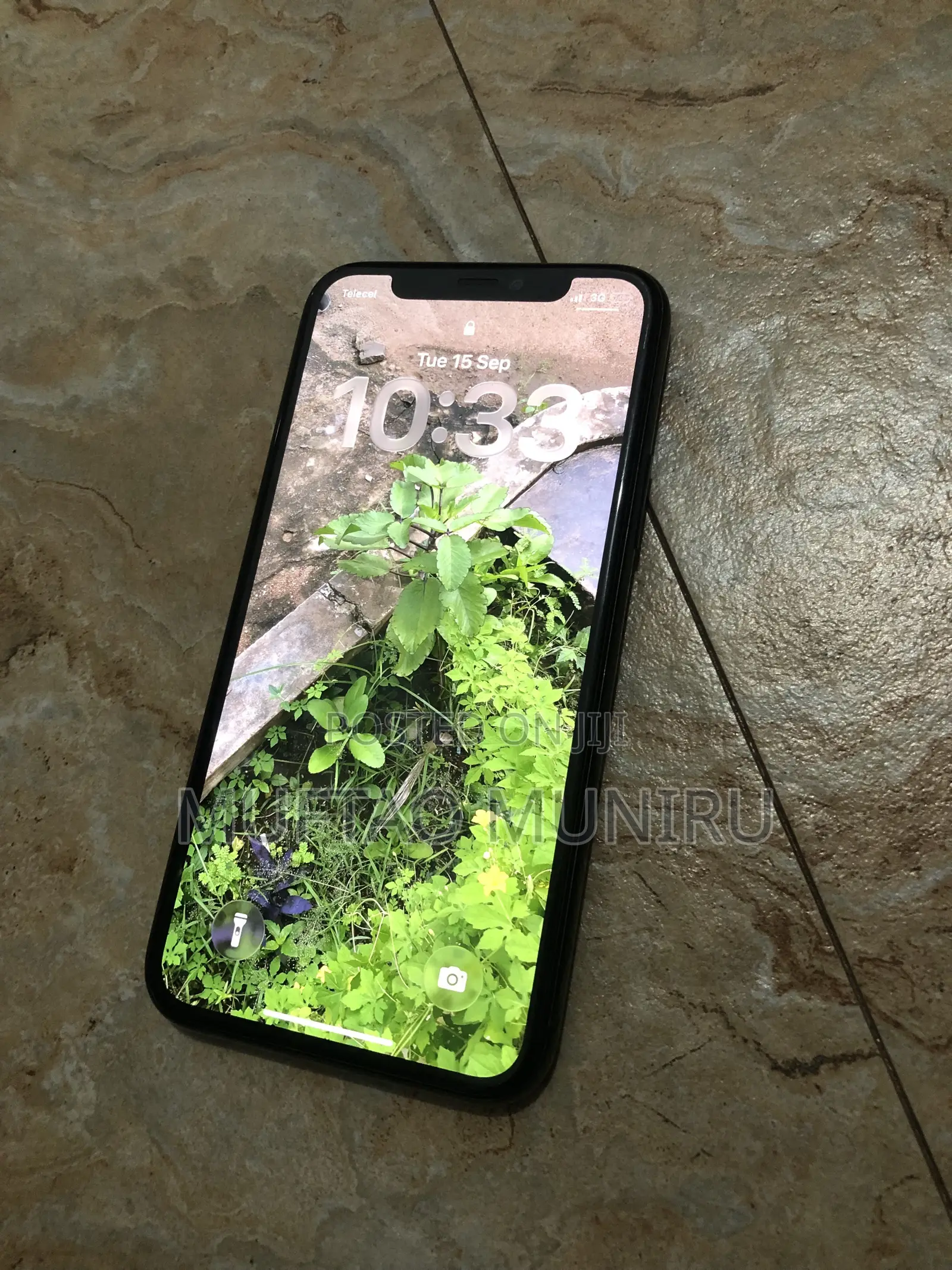 Apple iPhone 11 64 GB Gray
