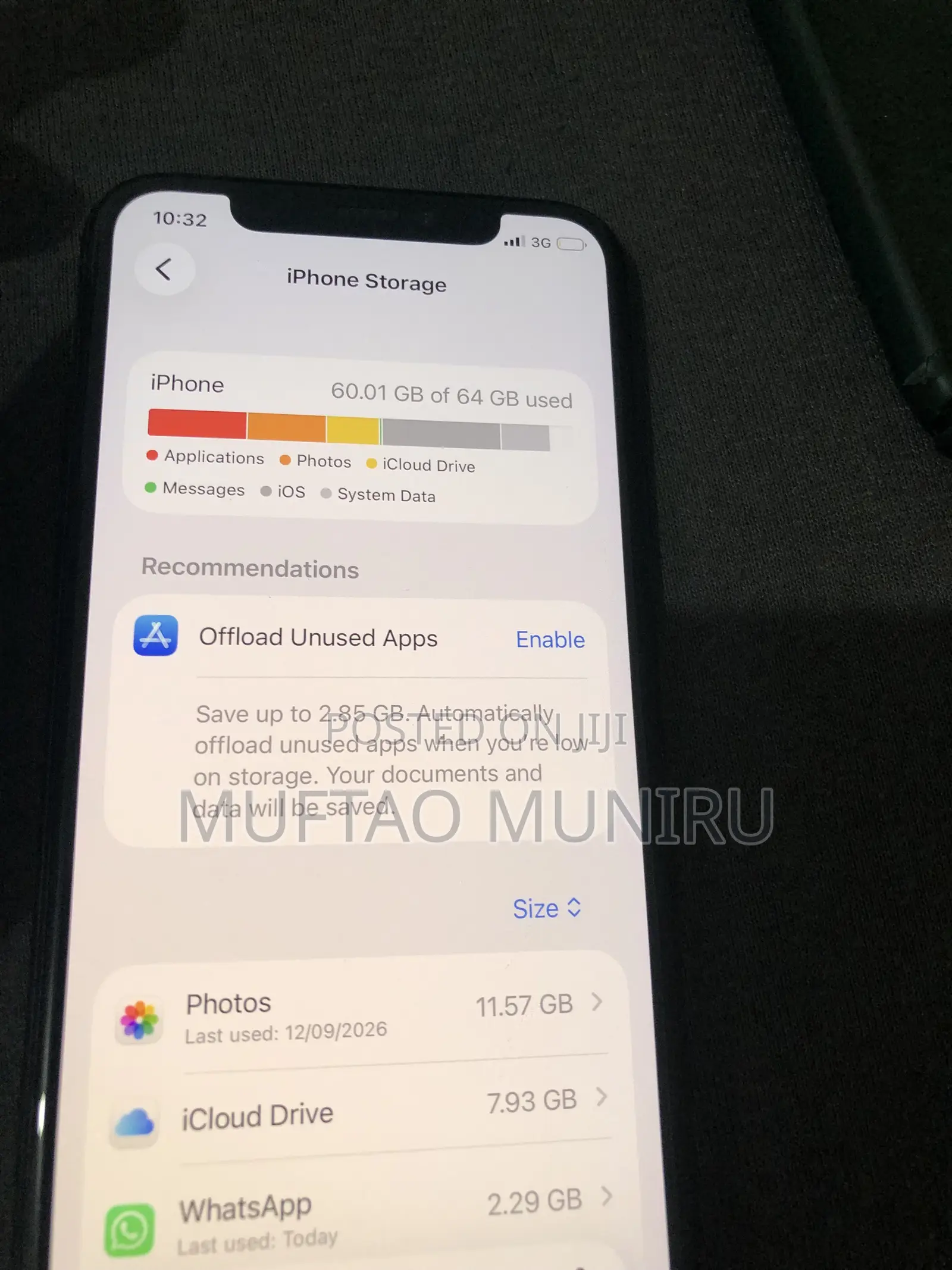 Apple iPhone 11 64 GB Gray