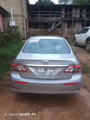 Toyota Corolla L 4-Speed Automatic 2013 Silver