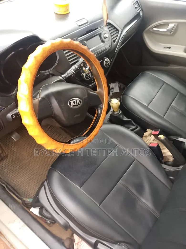 Kia Morning 2012 Off white