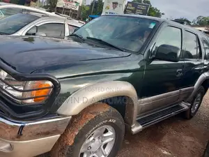 Toyota 4-Runner 1999 Green