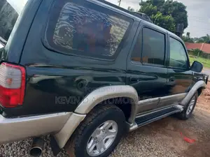 Toyota 4-Runner 1999 Green