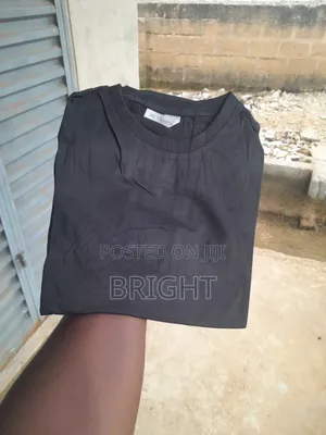 Plain Black T-Shirt