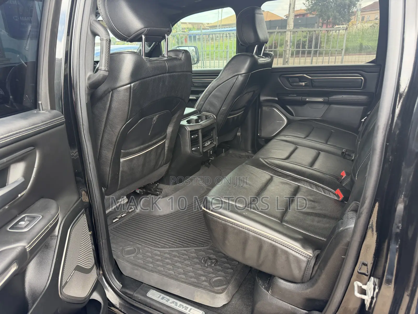 RAM Promaster 2500 2021 Black