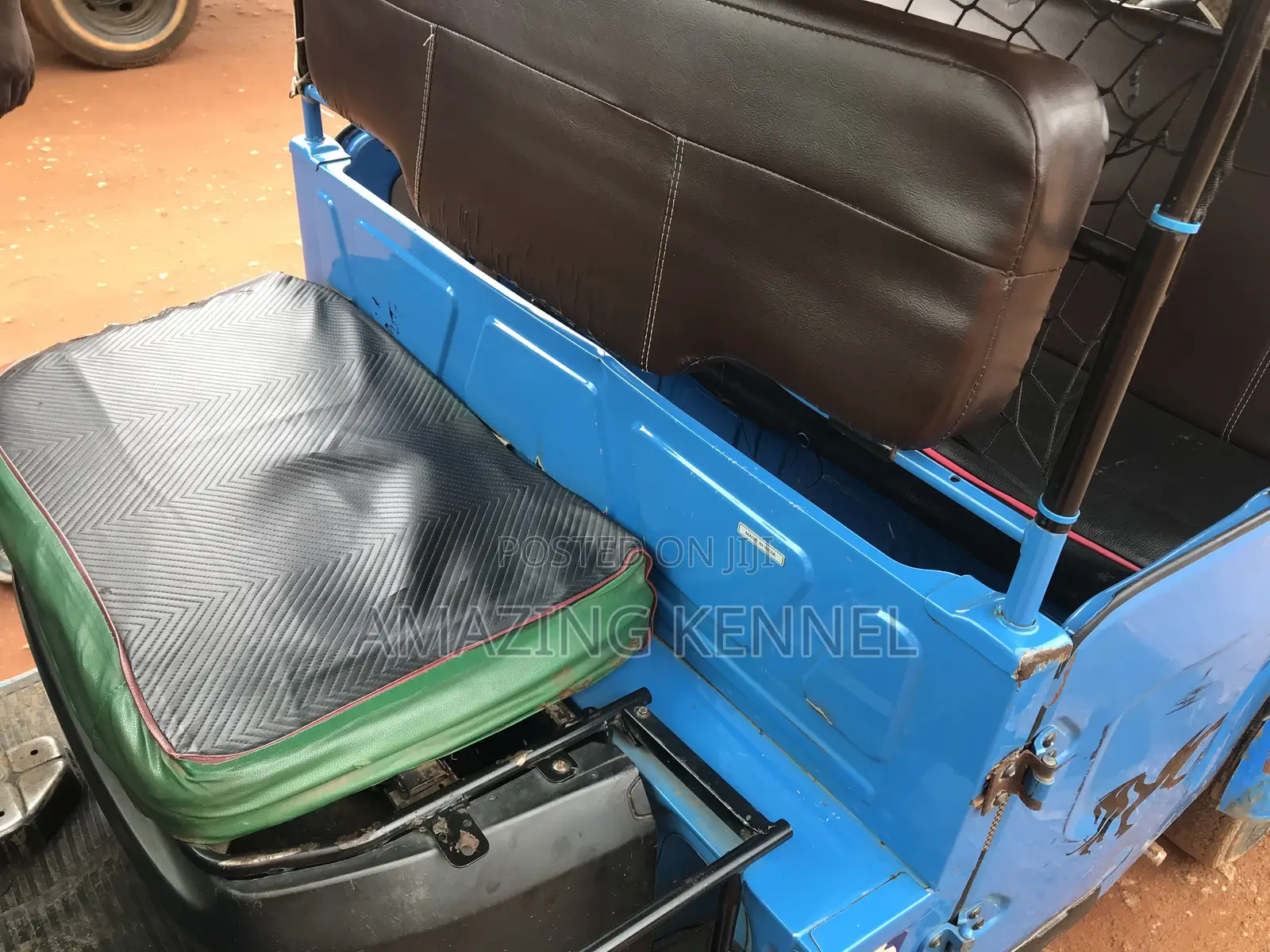 Bajaj RE 2025 Blue