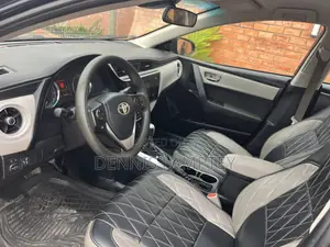 Toyota Corolla 2017 Black