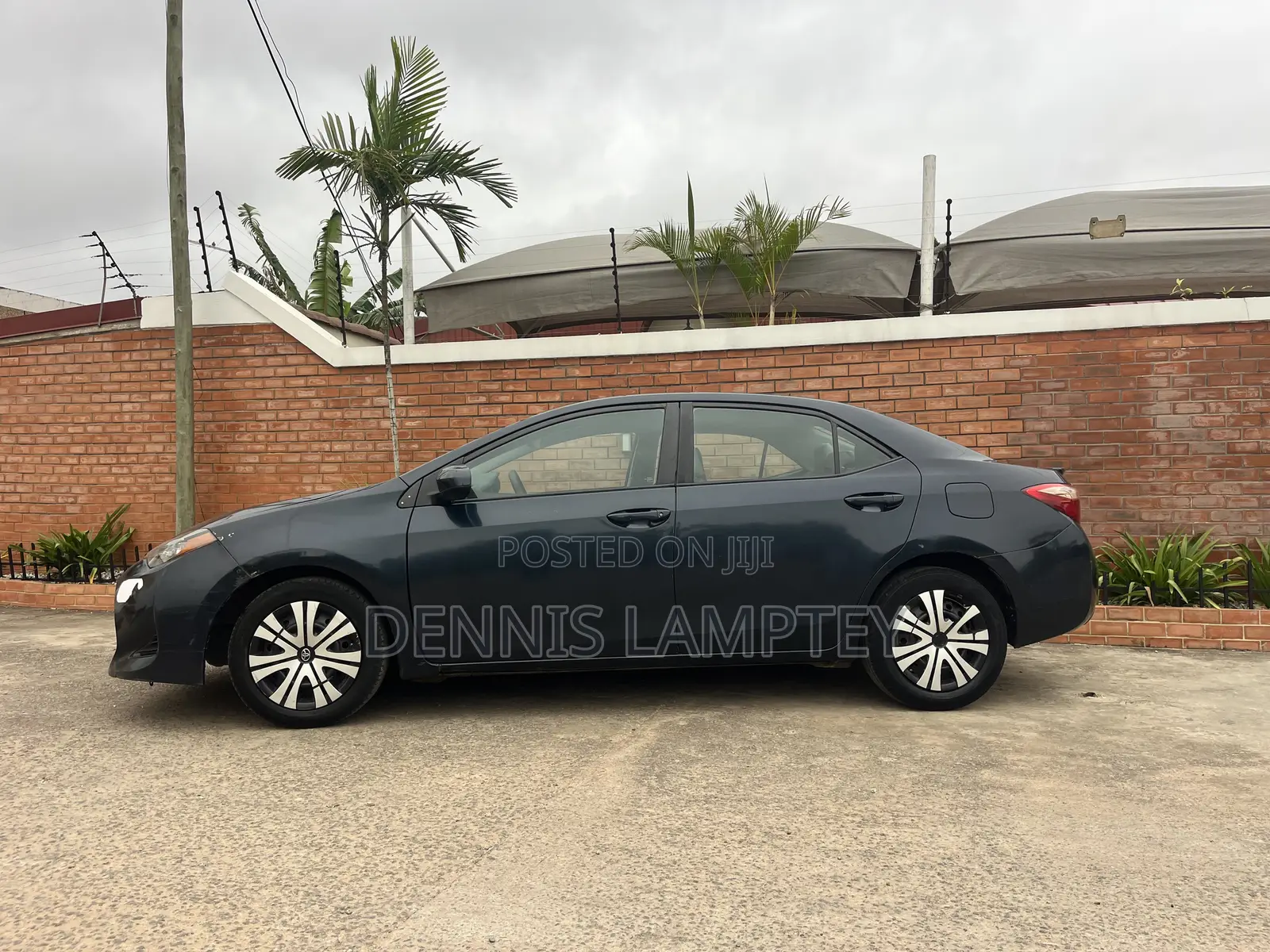 Toyota Corolla 2017 Black