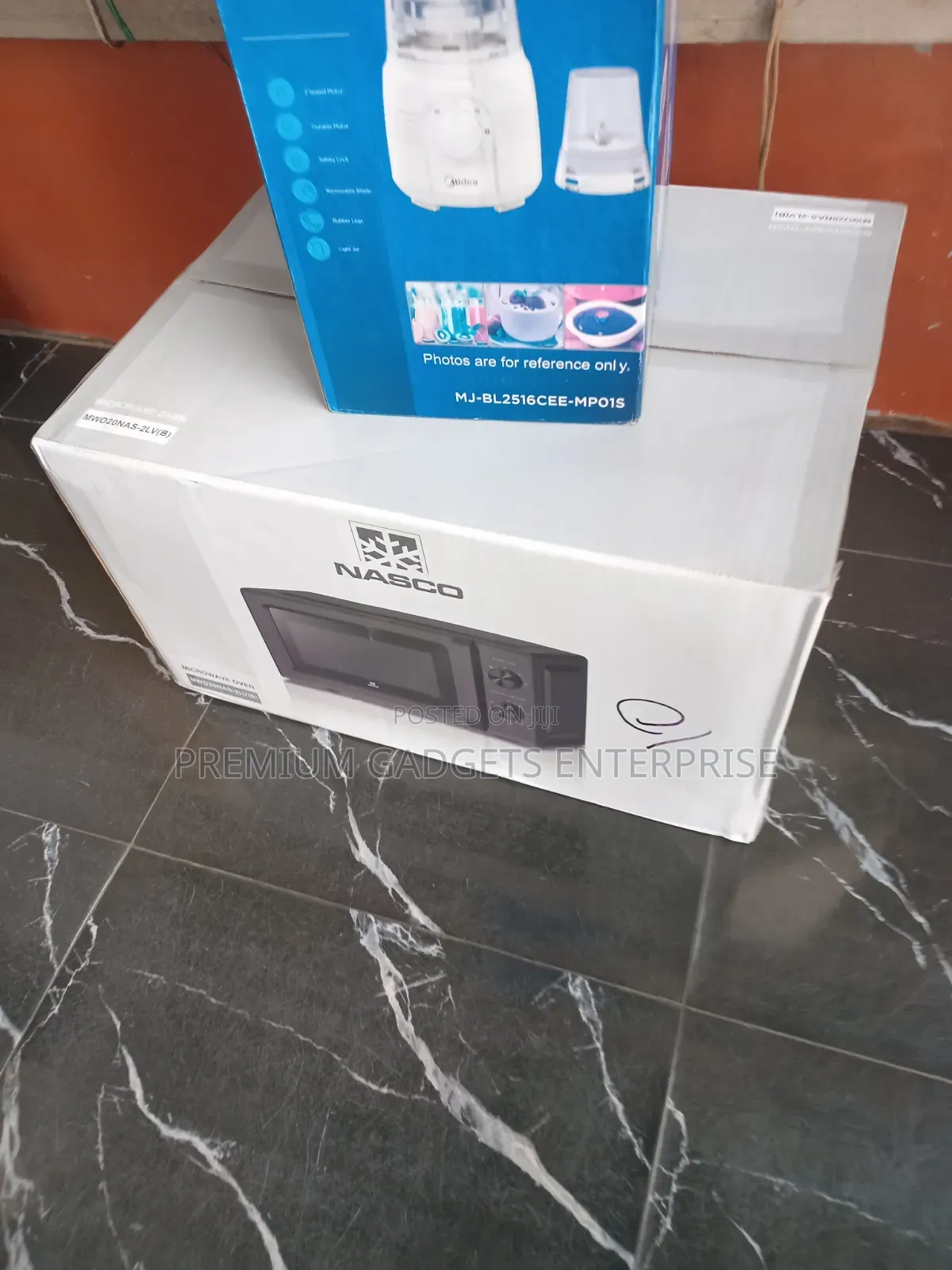 Nasco 20ltr Solo 700w Microwave Mw20nas-PZB