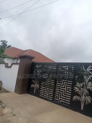 3bdrm Condo in Oyarifa, Tipper, Owusu Ansah for rent