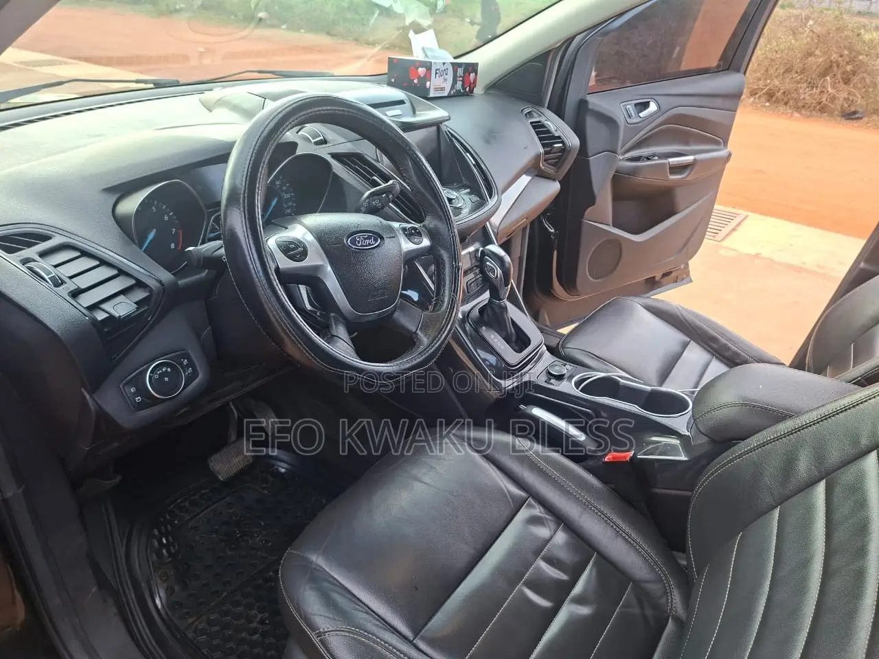 Ford Escape SE FWD 2016 Black