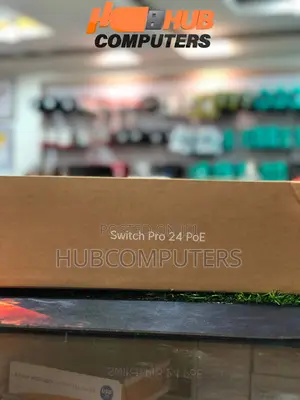 Ubiquiti Unifi USW-PRO-24-PoE Switch / GIGABITE / MANAGED / POE / PRO
