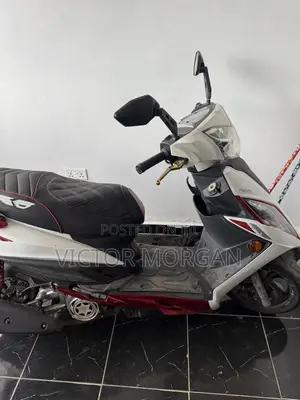 Kymco 2020 White